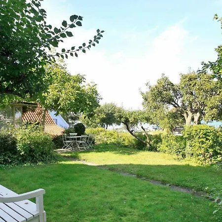 Two-bedroom Holiday In 3 Ferienhaus *
